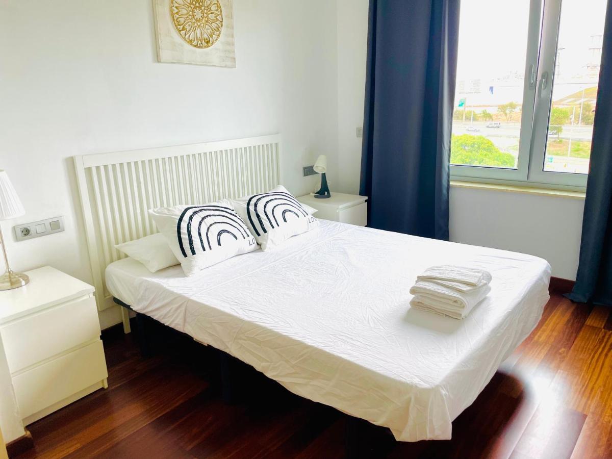 סנט אדריה דה בסוס Forum De Barcelona Sea View Apartment With Garage Parking מראה חיצוני תמונה