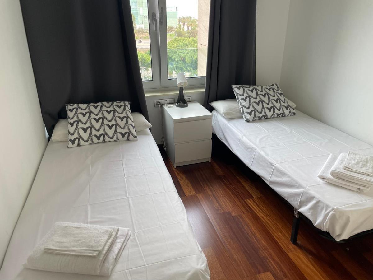 סנט אדריה דה בסוס Forum De Barcelona Sea View Apartment With Garage Parking מראה חיצוני תמונה